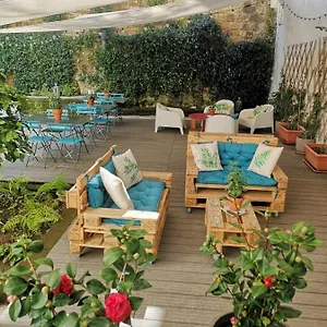 Borgo Vergini Garden Neapel